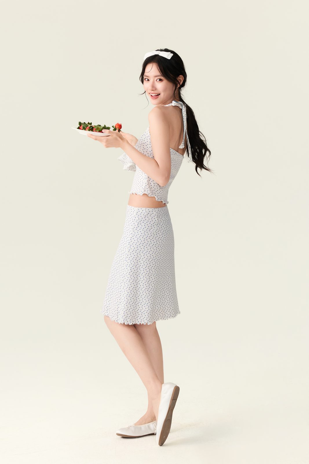 RomanceCity 蝴蝶满满 印花木耳边短袖开衫背心半裙三件套